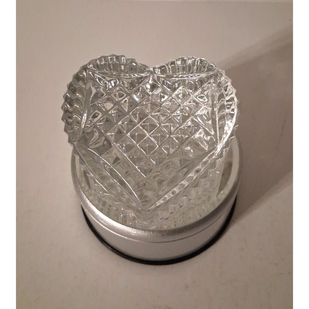 Waterford Cut Crystal Patchwork Ribbed Heart Paperweight VTG Valentines Nice!